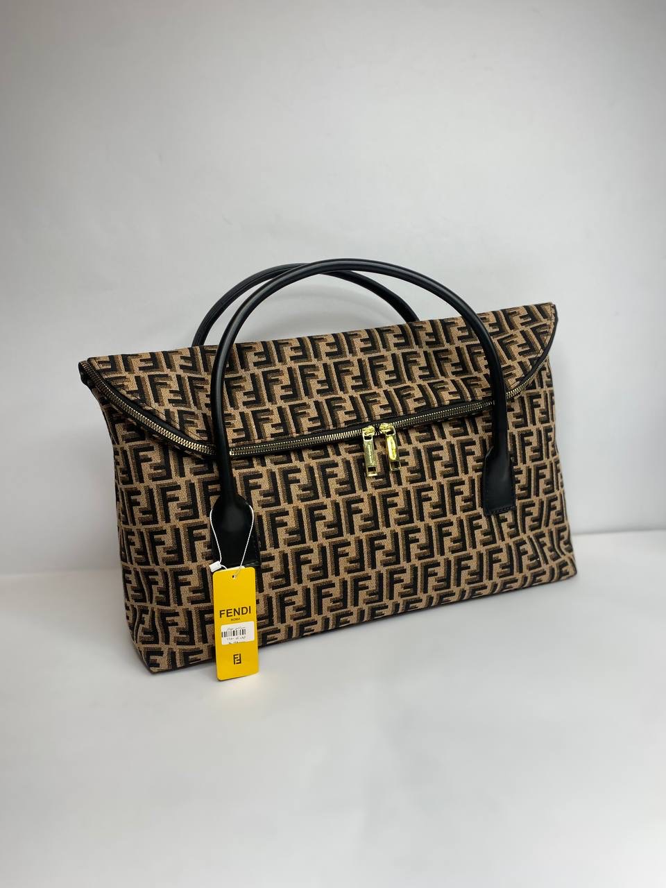 کیف ساک شو Fendi طرح لوگو