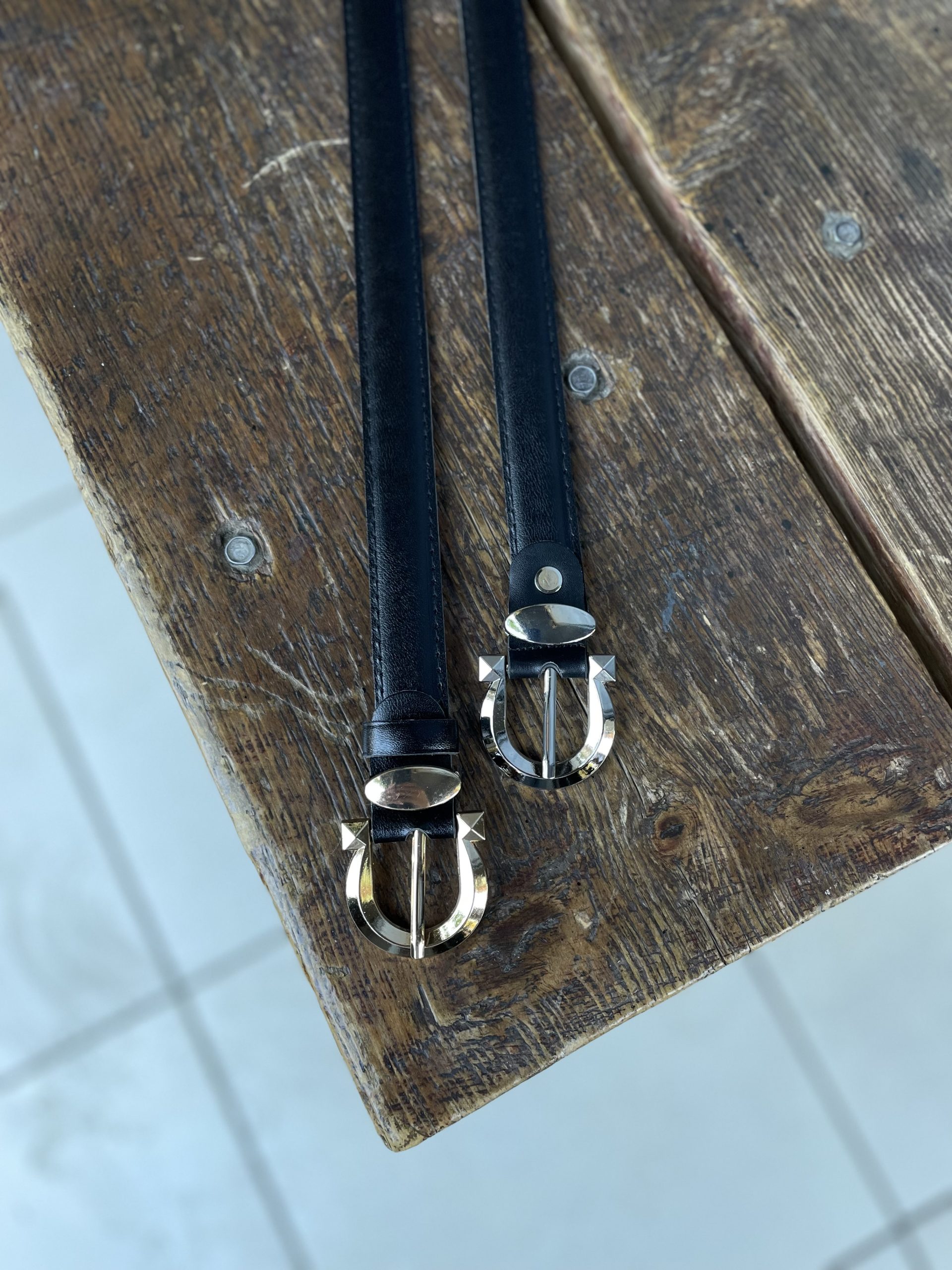 کمربند سگک هلالی مدل بولد کلاسیک