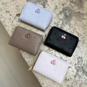 جاکارتی گیلاسی