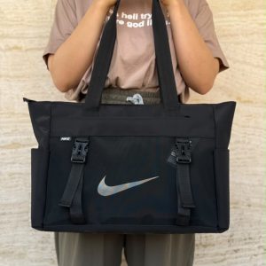 کیف ورزشی نایک جلو توری